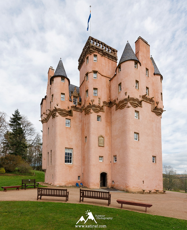 06-zamek-craigievar-castle-zamek-fraser-szkocja-aberdeenshire-trail-castle